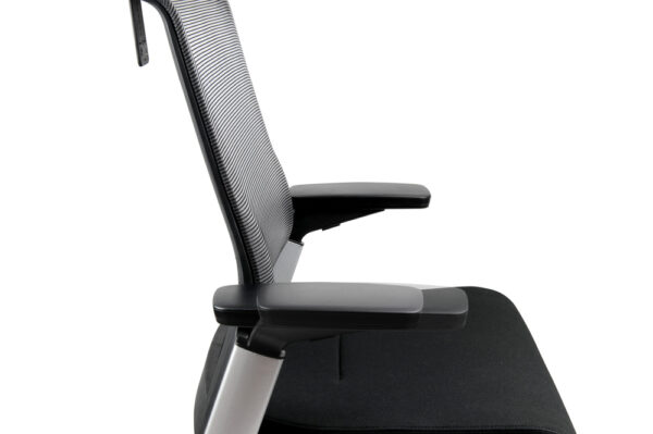 GOPA-W17M MATCH Series Ergonomic Mesh Chair – Medium Back - Image 3